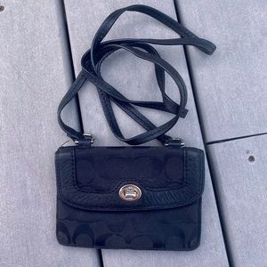 Small black coach wallet purse